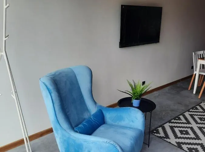 Na Milej Nowecin * 莱鲍