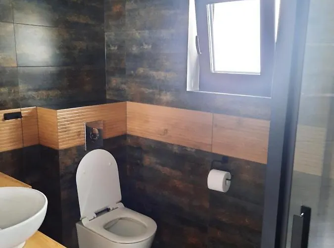 Na Milej Nowecin * 莱鲍